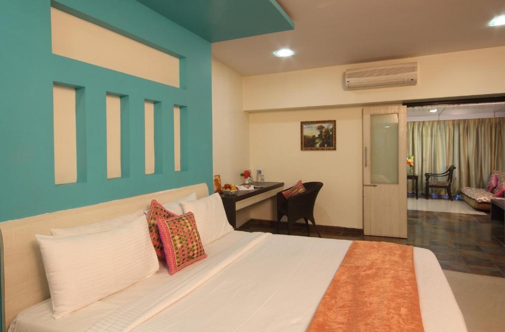 Biji'S Hill Retreat Hotel โลนาวาลา ห้อง รูปภาพ