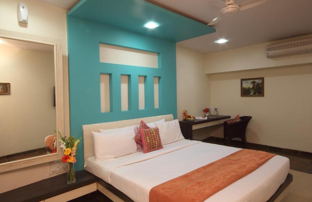 Biji'S Hill Retreat Hotel โลนาวาลา ห้อง รูปภาพ